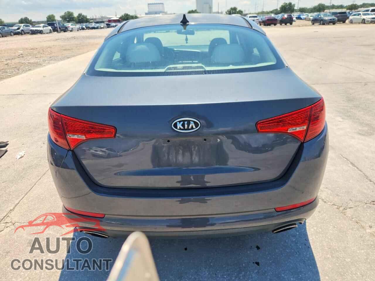 KIA OPTIMA 2011 - KNAGM4A74B5074403