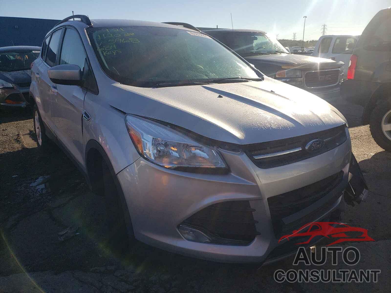 FORD ESCAPE 2016 - 1FMCU0GX8GUB05968
