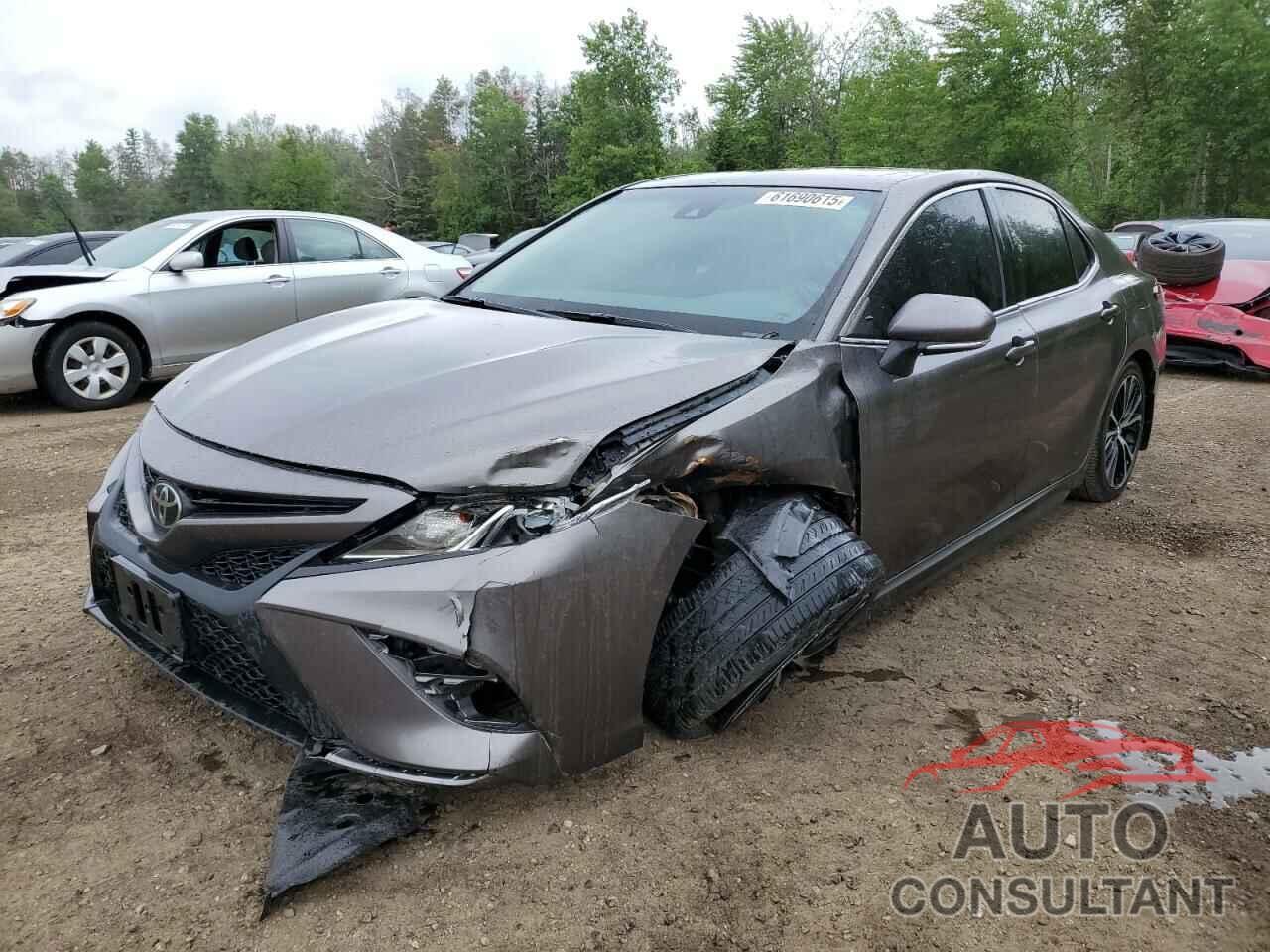 TOYOTA CAMRY 2018 - 4T1B11HK4JU068308
