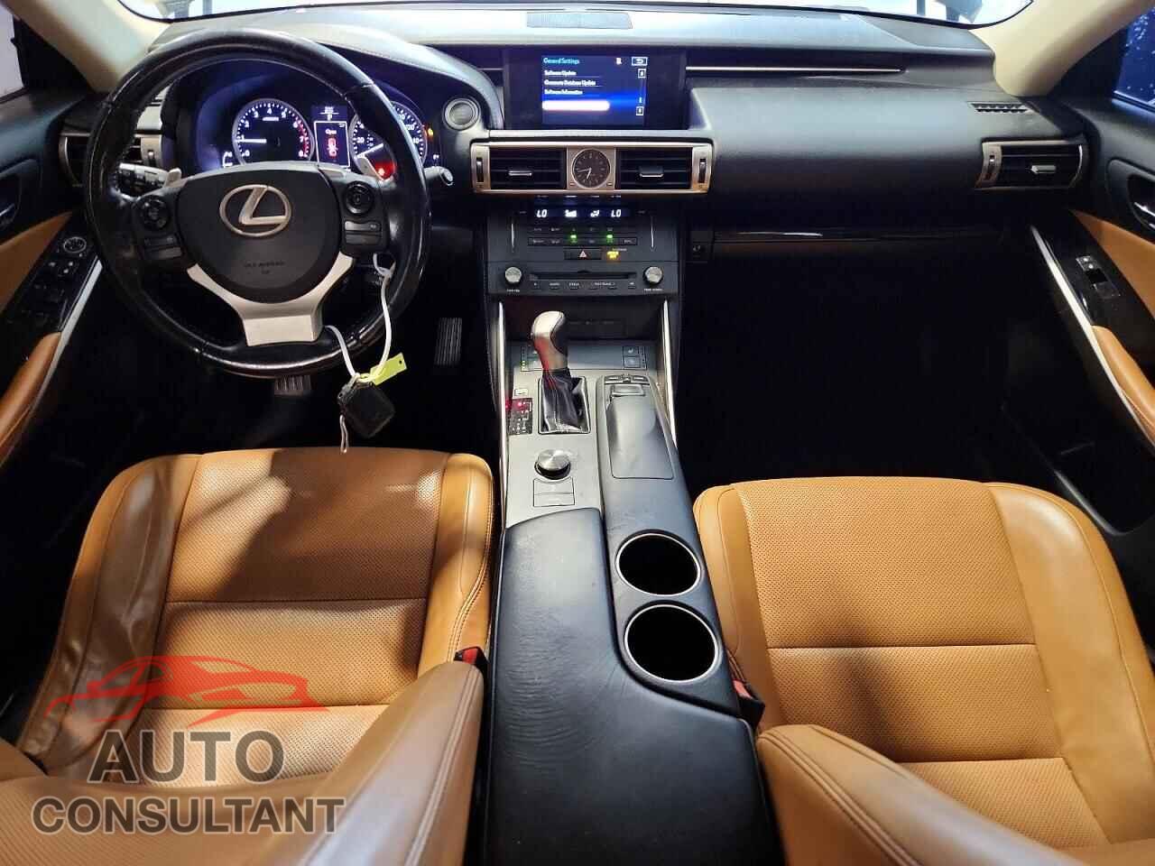 LEXUS IS 2016 - JTHBA1D21G5021944