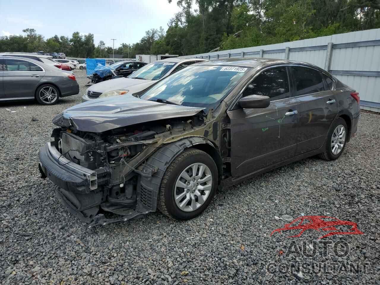 NISSAN ALTIMA 2017 - 1N4AL3AP1HC137554