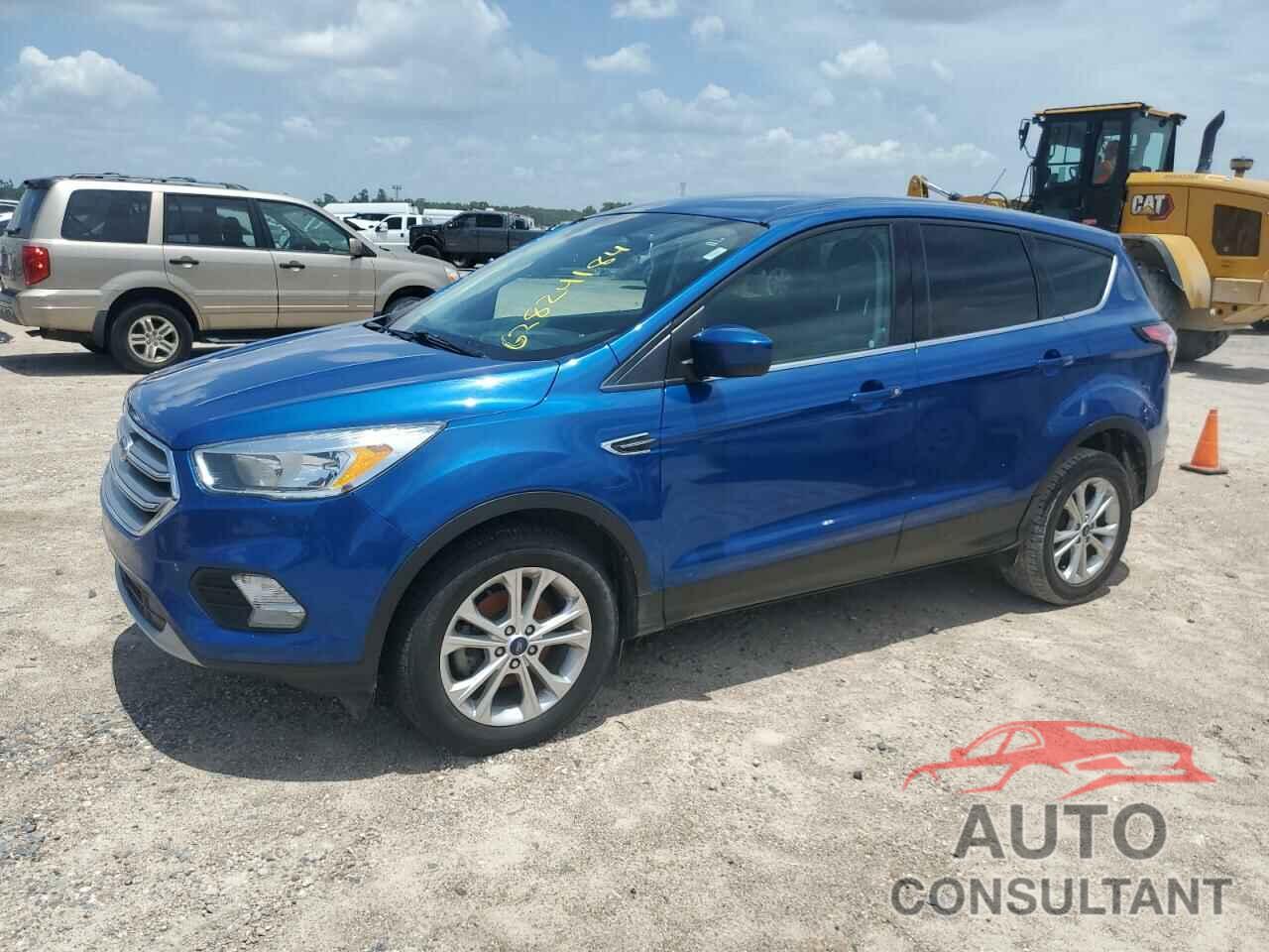 FORD ESCAPE 2017 - 1FMCU0GD6HUE91894