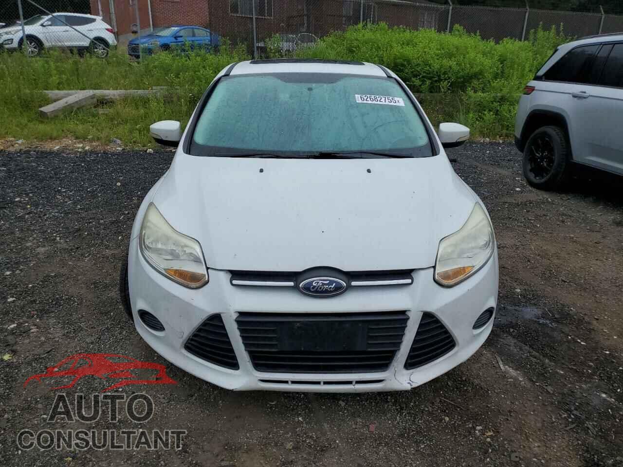 FORD FOCUS 2014 - 1FADP3F22EL260774