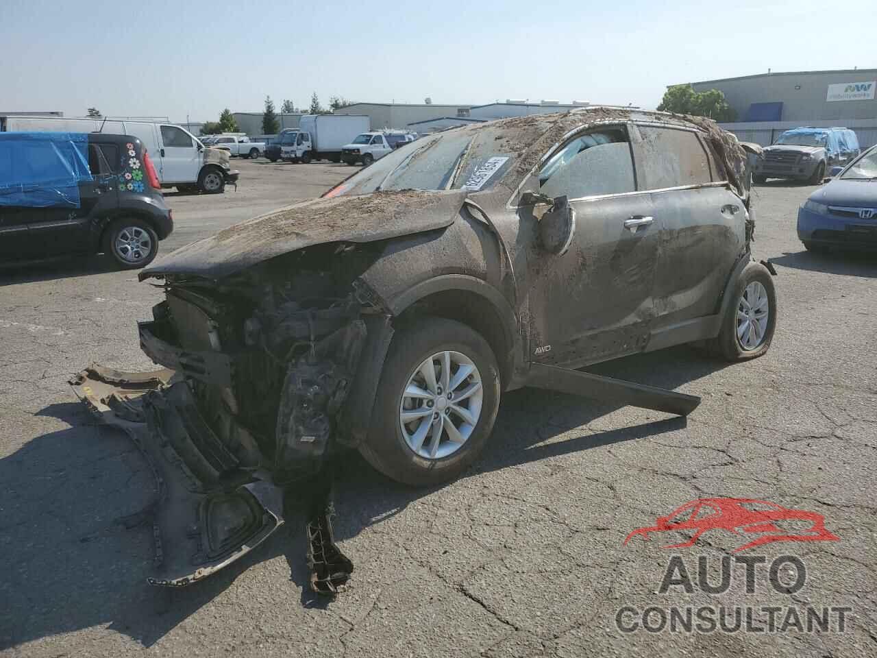 KIA SORENTO 2017 - 5XYPGDA30HG304008
