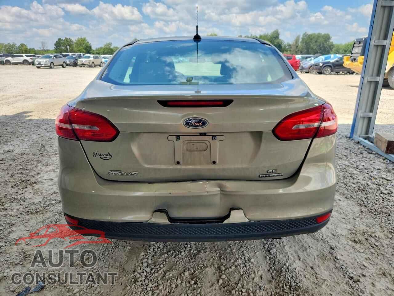 FORD FOCUS 2015 - 1FADP3F28FL357351