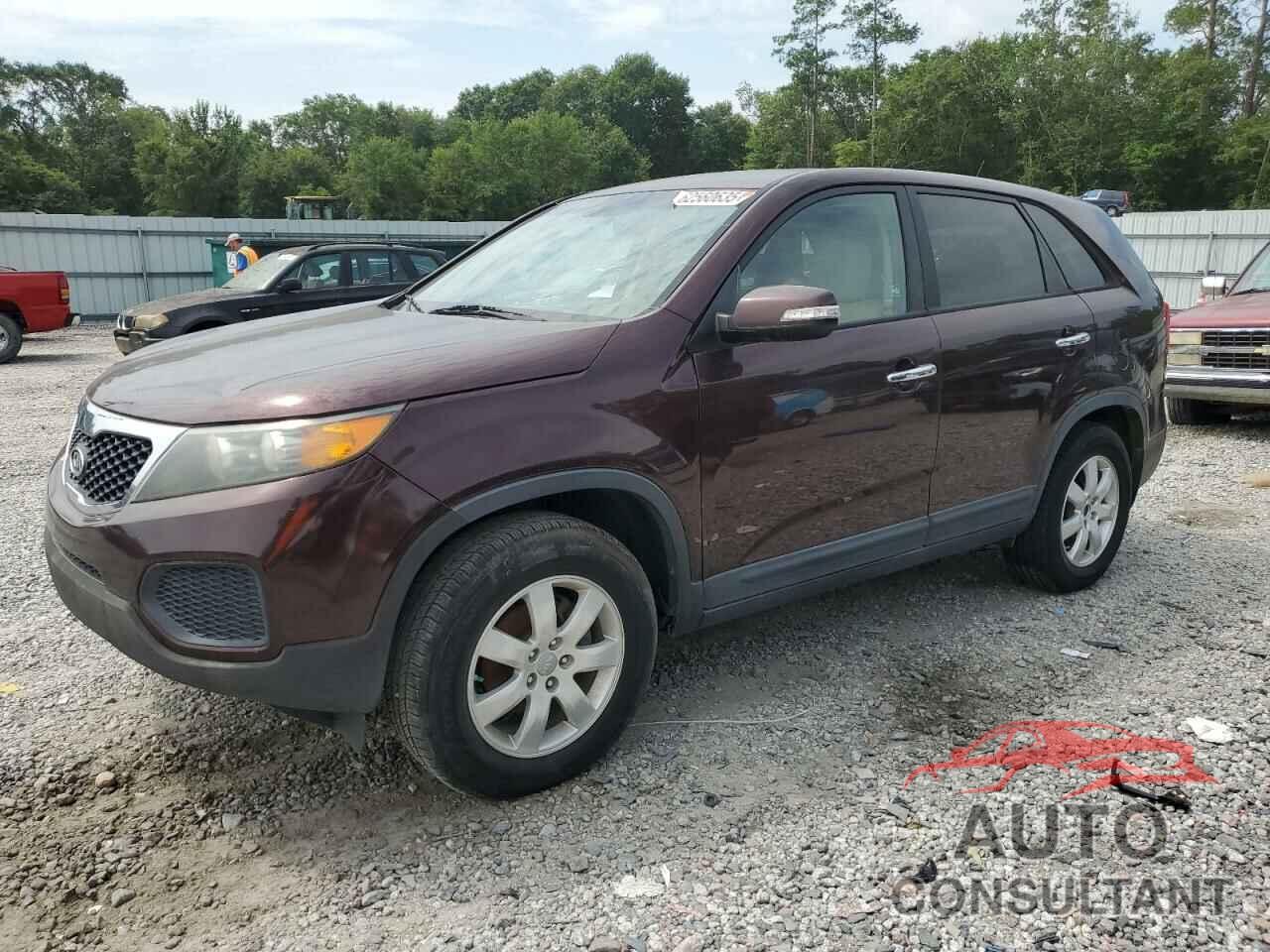 KIA SORENTO 2013 - 5XYKT3A15DG358221