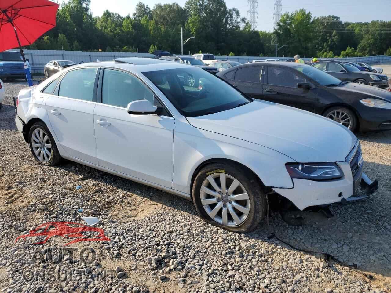 AUDI A4 2012 - WAUBFAFL5CN015418