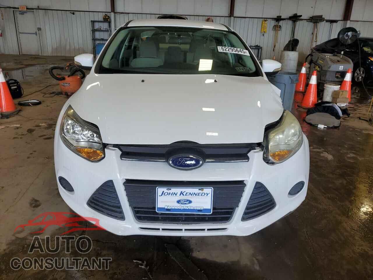FORD FOCUS 2013 - 1FADP3F22DL249403