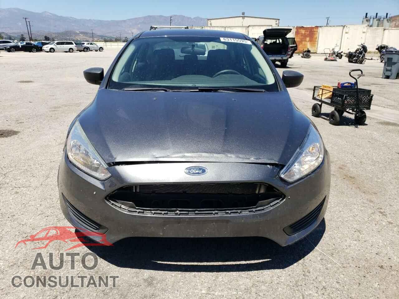 FORD FOCUS 2017 - 1FADP3E22HL211399
