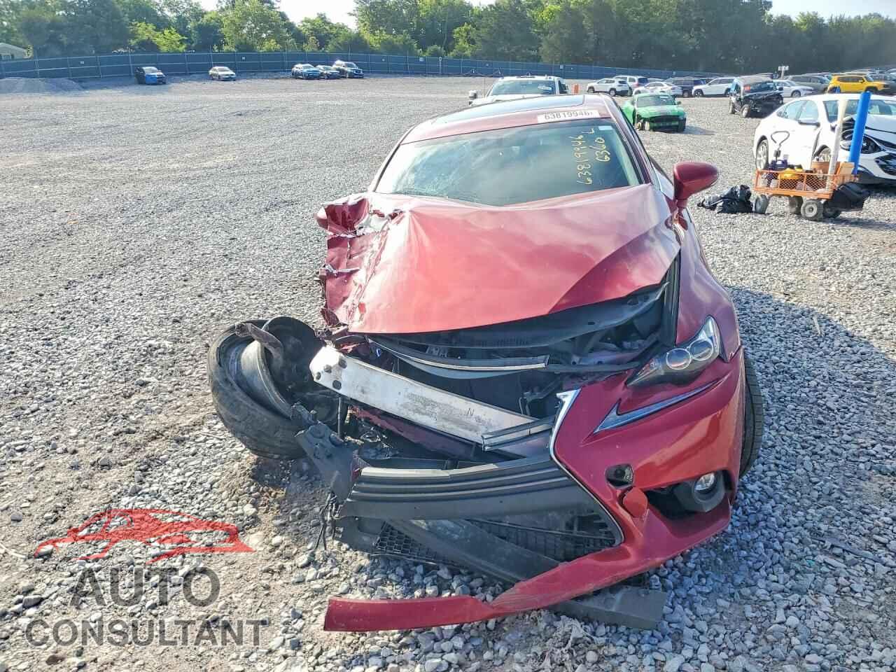 LEXUS IS 2015 - JTHCF1D22F5025943