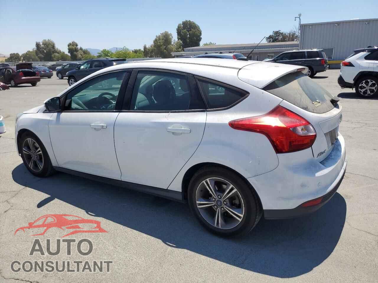 FORD FOCUS 2014 - 1FADP3K2XEL463630