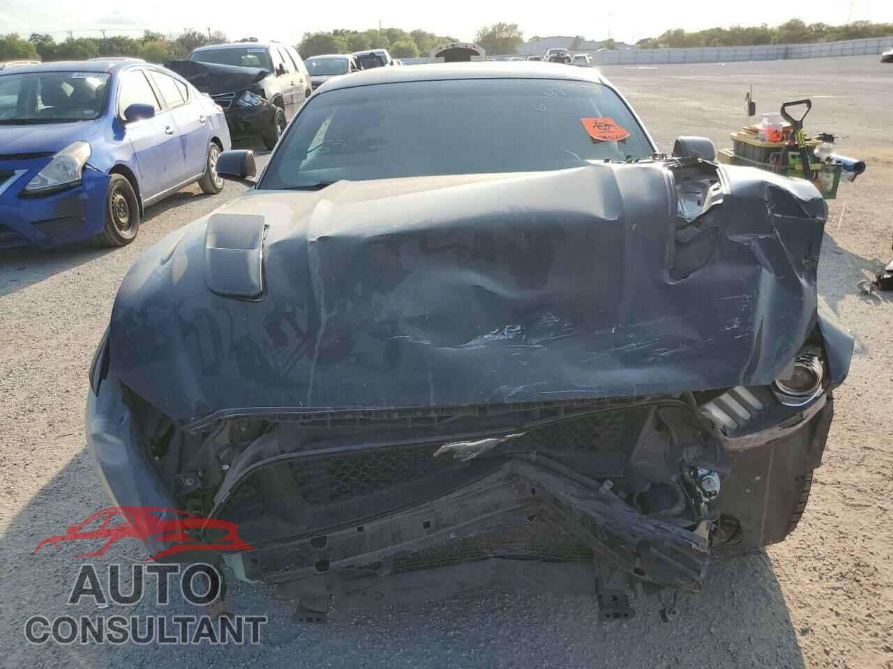 FORD MUSTANG 2017 - 1FA6P8CF3H5230785