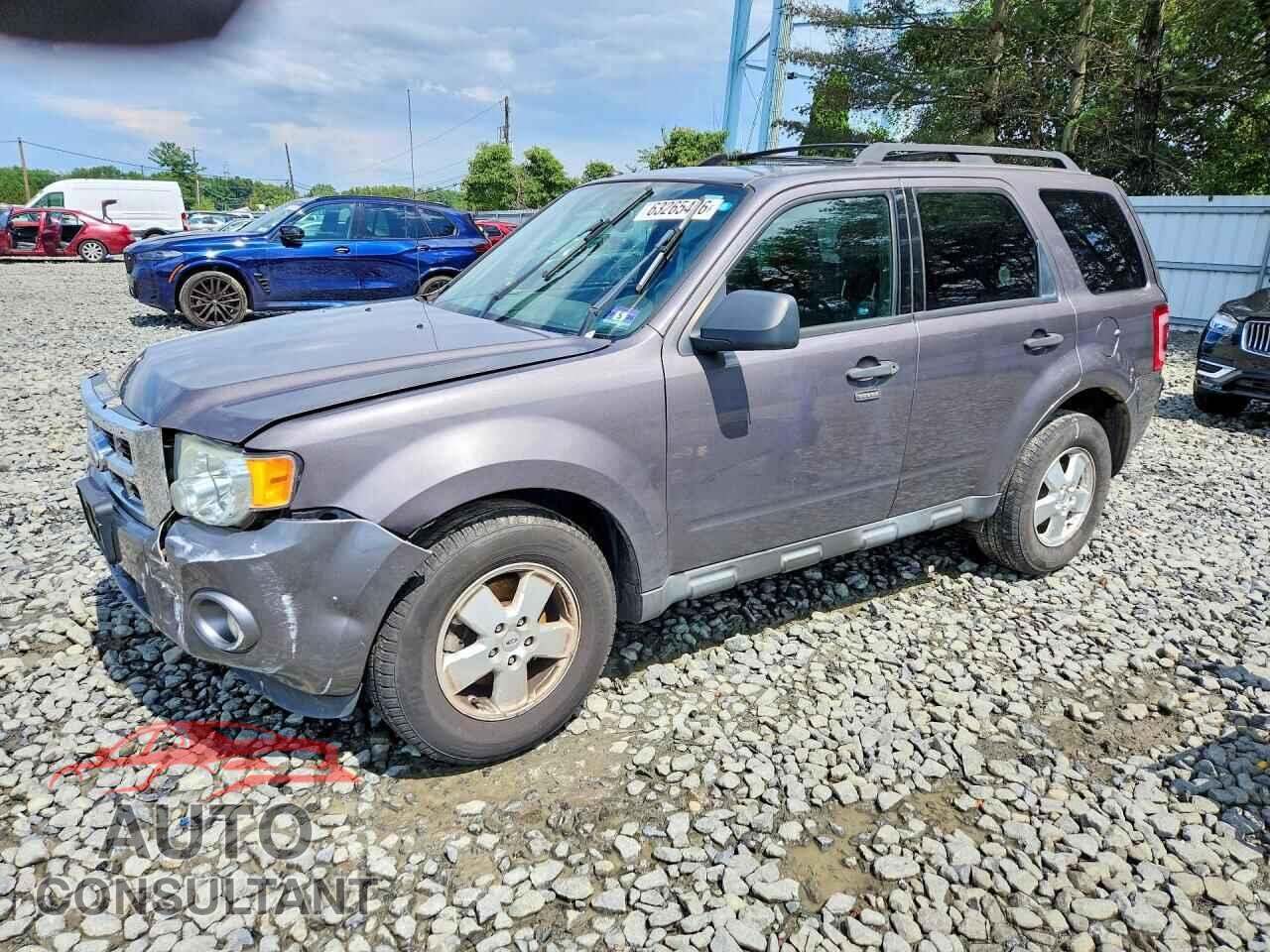 FORD ESCAPE 2011 - 1FMCU0D73BKC39649