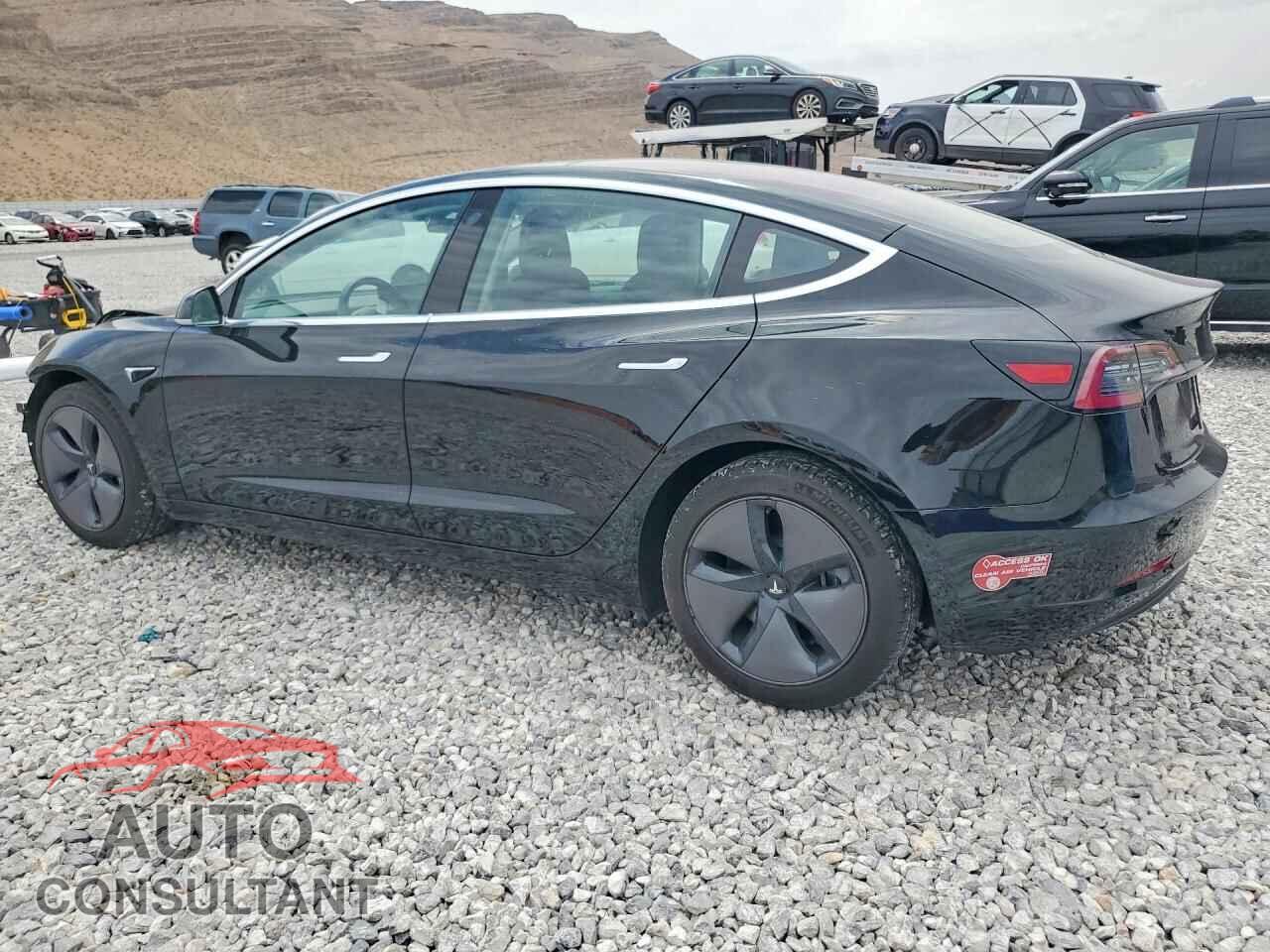 TESLA MODEL 3 2018 - 5YJ3E1EAXJF042216