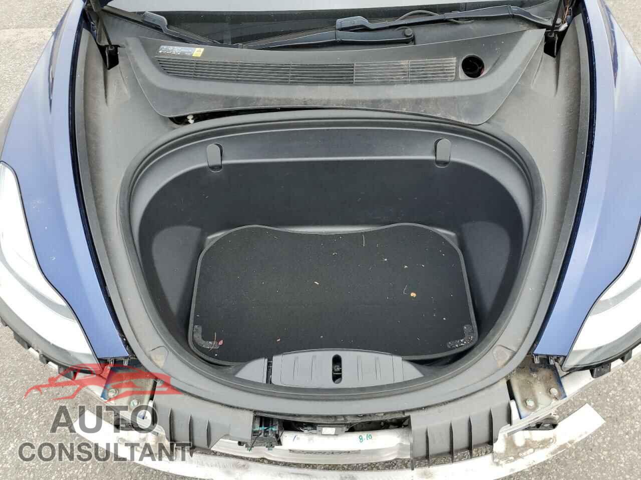 TESLA MODEL 3 2018 - 5YJ3E1EA2JF037785