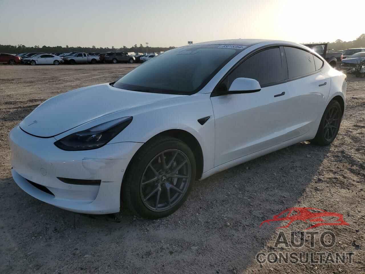 TESLA MODEL 3 2022 - 5YJ3E1EA2NF240259