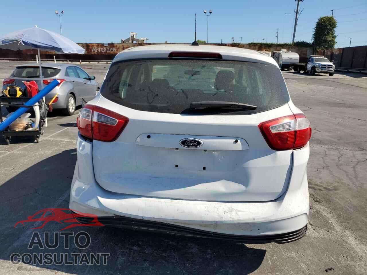 FORD CMAX 2013 - 1FADP5AU2DL543047