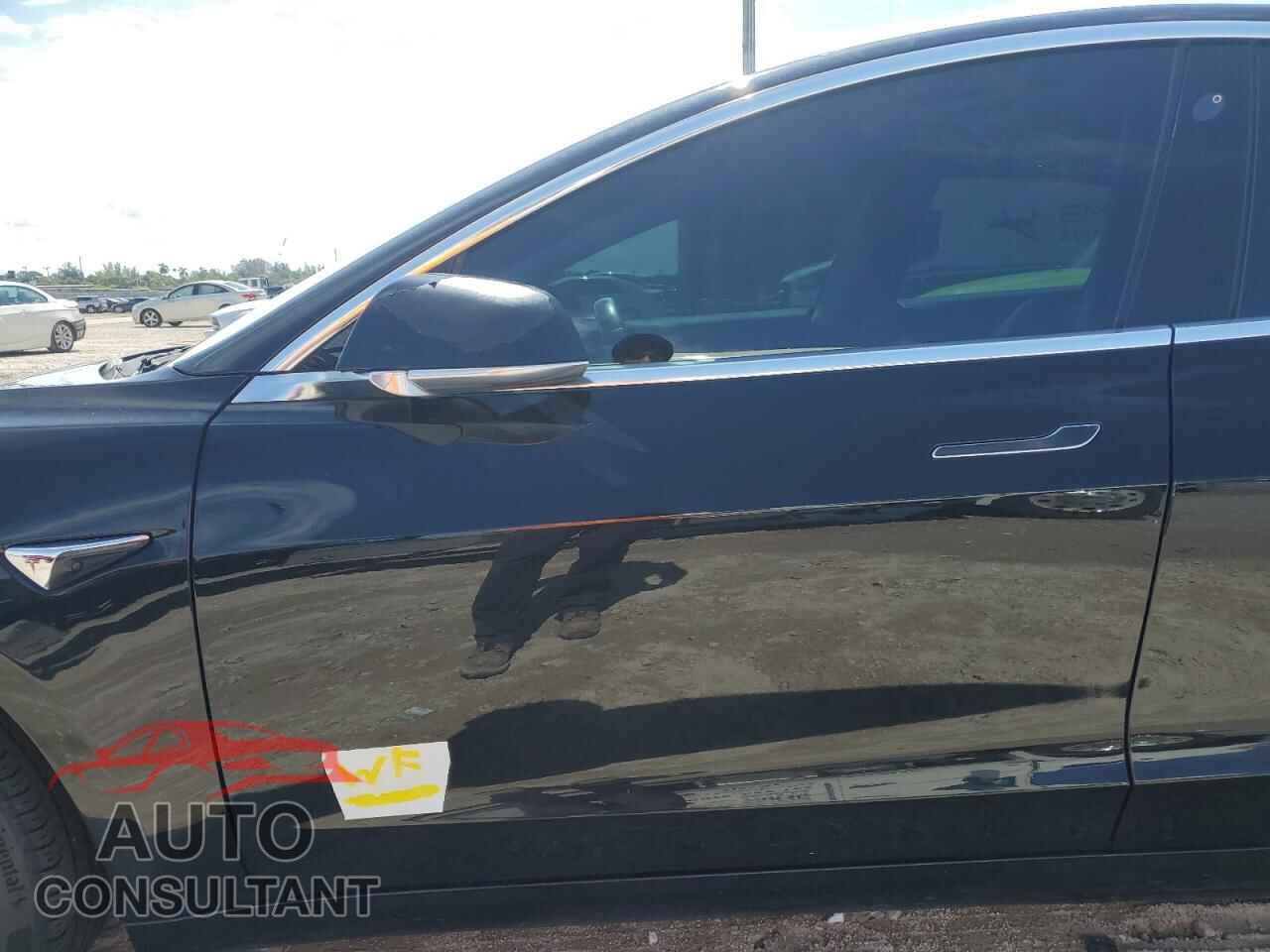 TESLA MODEL 3 2018 - 5YJ3E1EA0JF036392
