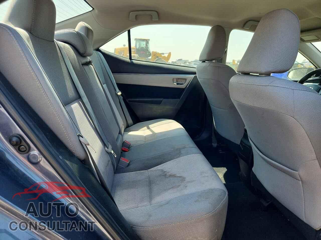 TOYOTA COROLLA 2015 - 5YFBURHE8FP258699