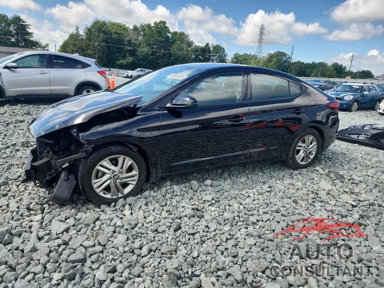 HYUNDAI ELANTRA 2019 - 5NPD84LF6KH423396