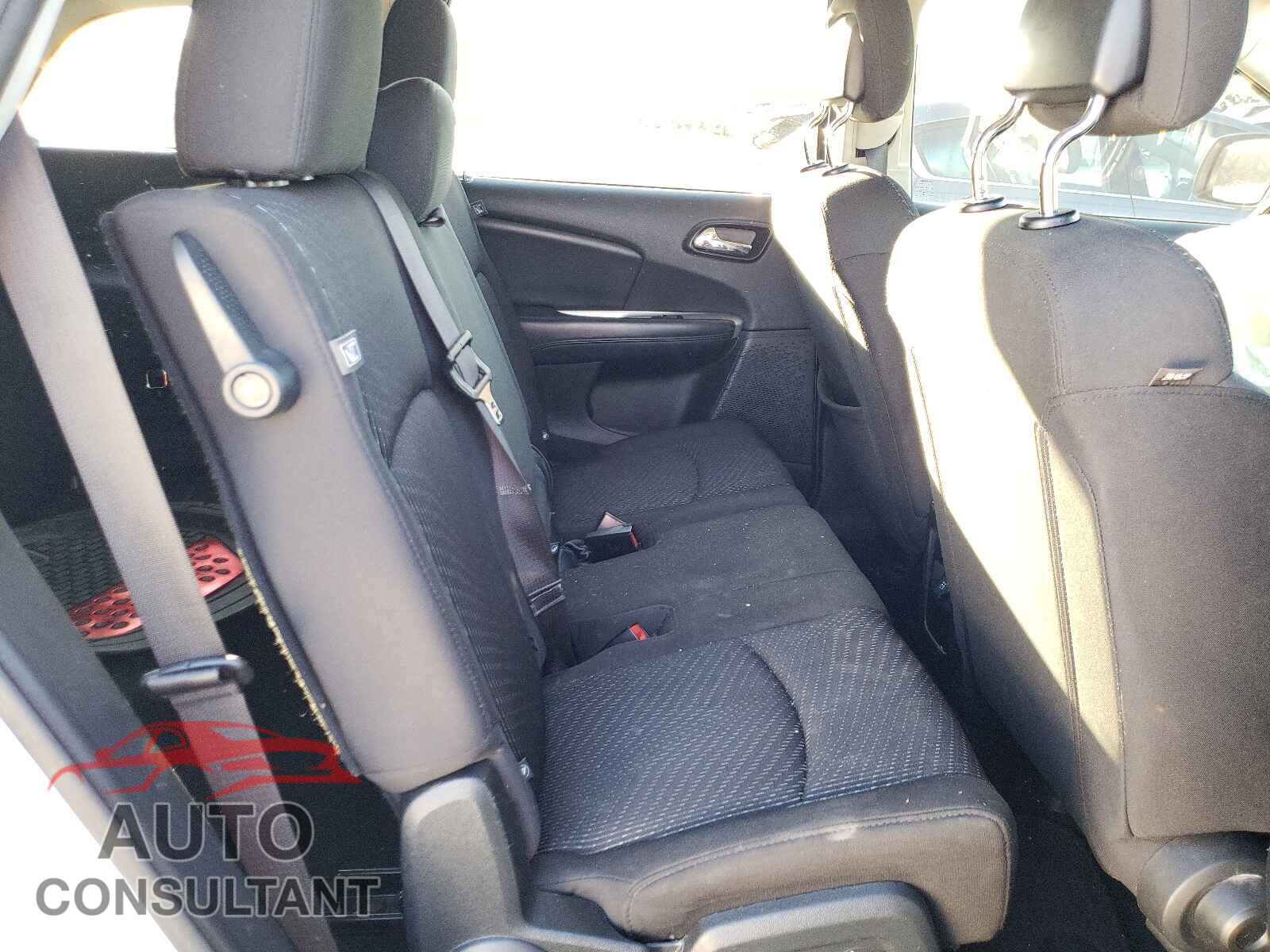 DODGE JOURNEY 2017 - 3C4PDCAB7HT577532