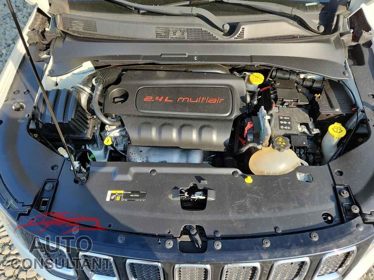 JEEP COMPASS 2017 - 3C4NJDBB7HT688733