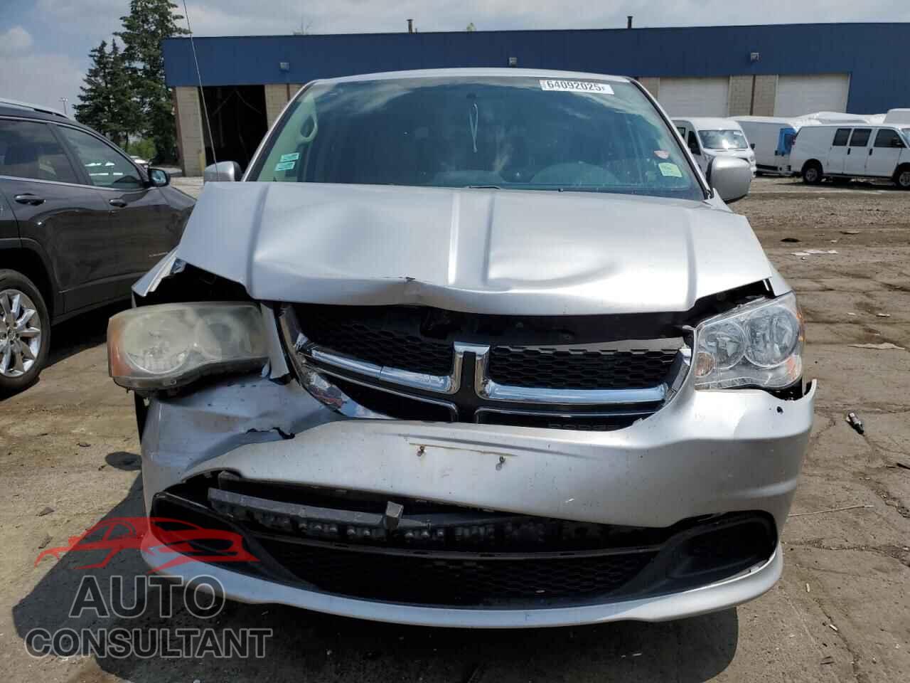 DODGE CARAVAN 2011 - 2D4RN3DG5BR796015