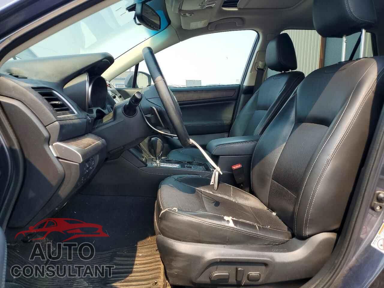 SUBARU OUTBACK 2017 - 4S4BSAKC5H3209434