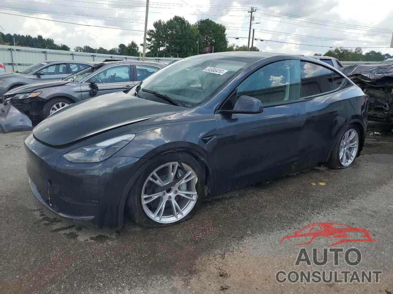 TESLA MODEL Y 2024 - 7SAYGDED1RF016470