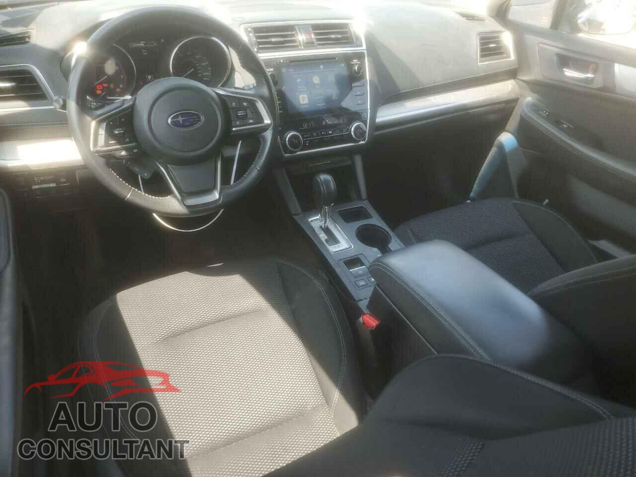 SUBARU OUTBACK 2018 - 4S4BSAFC8J3206401