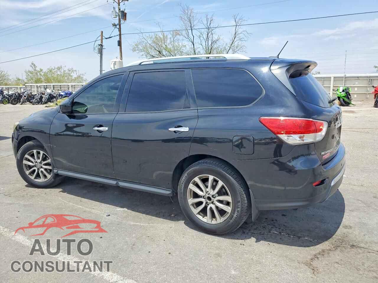 NISSAN PATHFINDER 2015 - 5N1AR2MN6FC677679