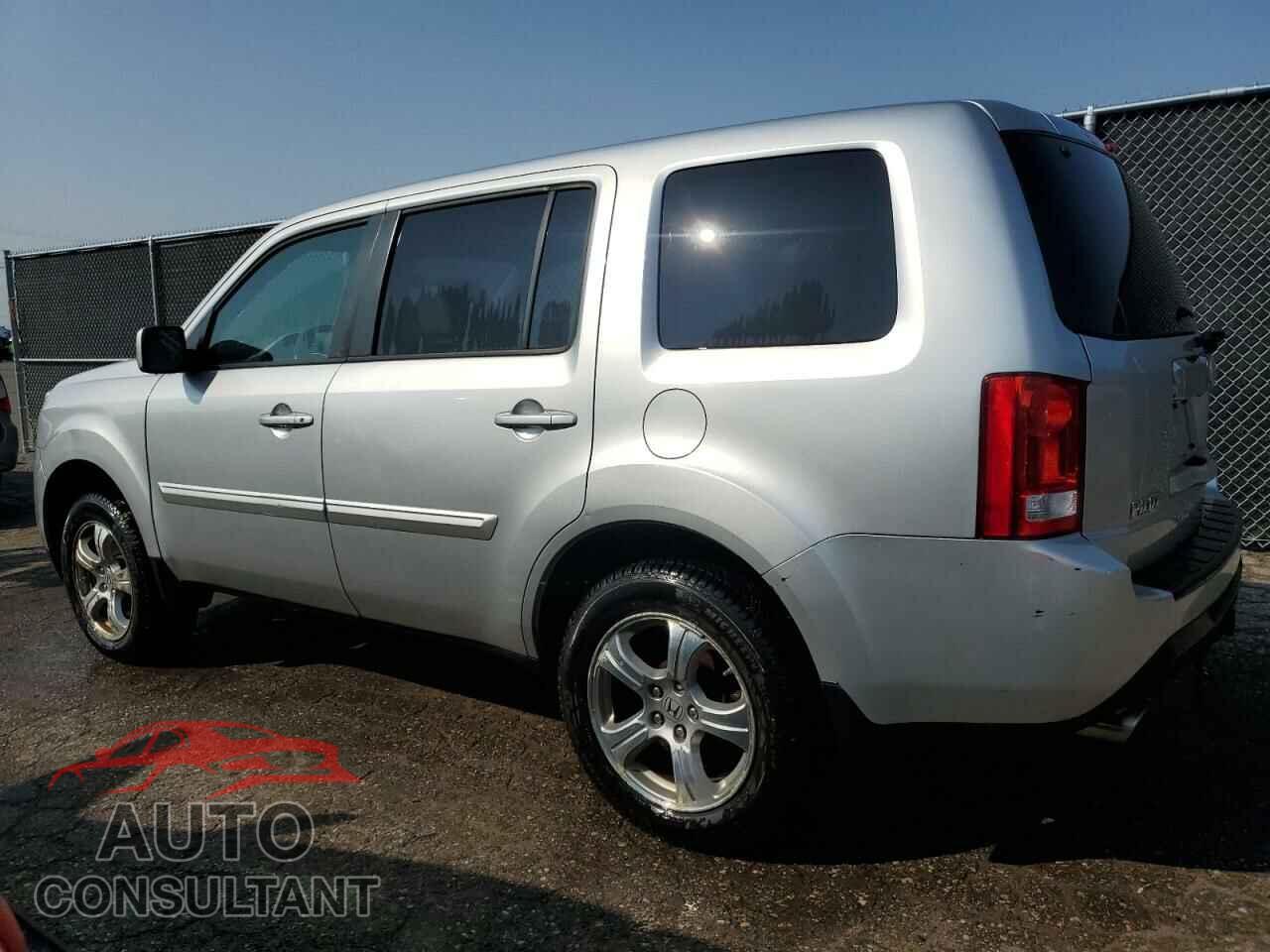 HONDA PILOT 2014 - 5FNYF4H44EB016078