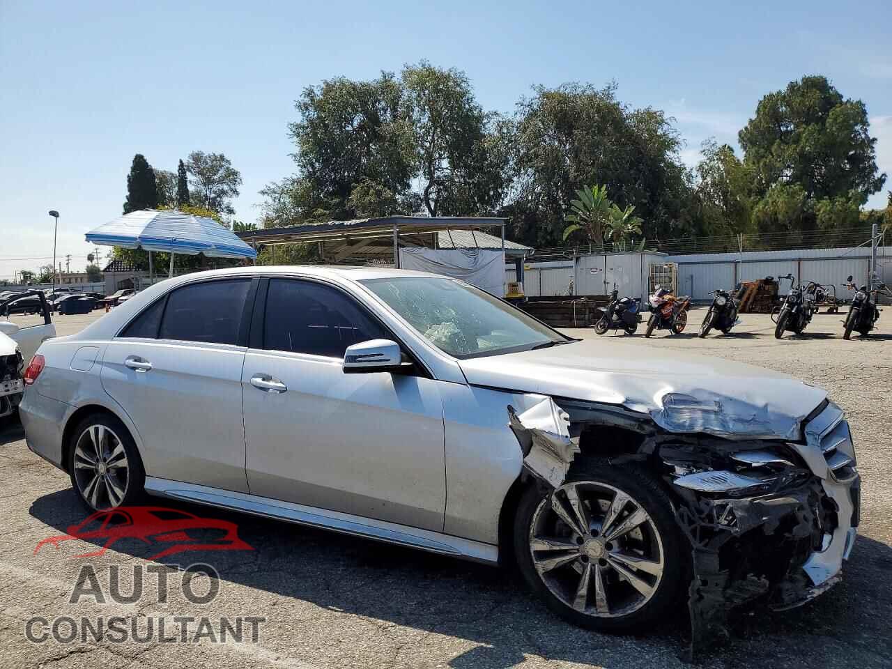 MERCEDES-BENZ E-CLASS 2015 - WDDHF8JB0FB140309