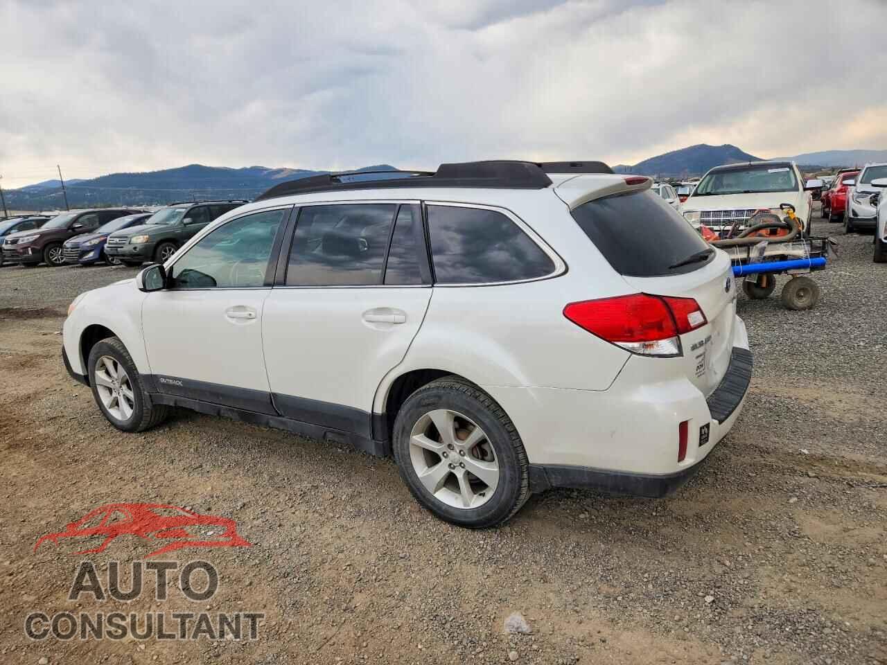 SUBARU OUTBACK 2013 - 4S4BRBGC2D3293216