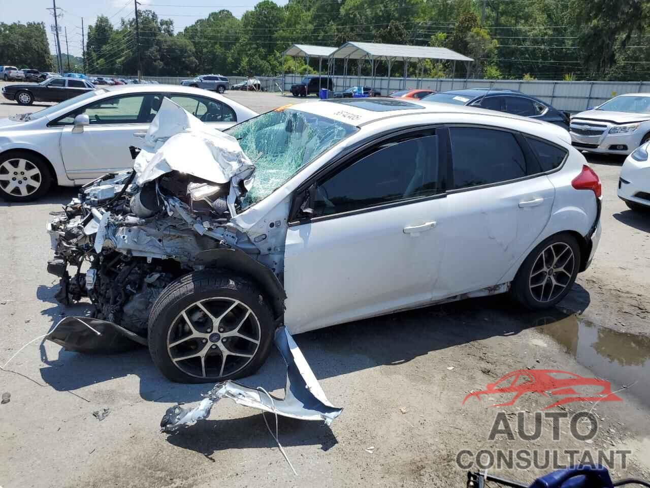 FORD FOCUS 2017 - 1FADP3M2XHL298289