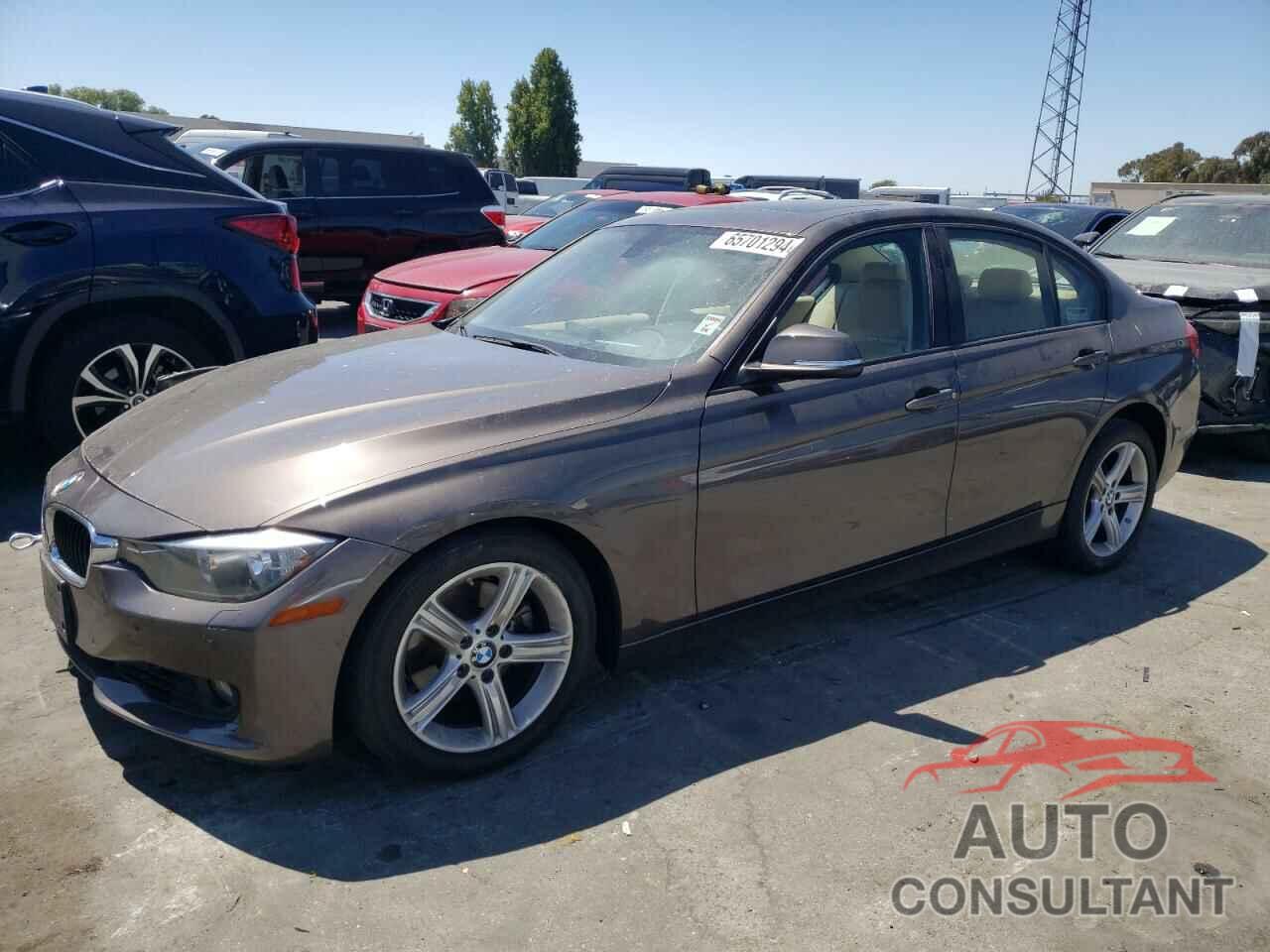 BMW 3 SERIES 2013 - WBA3A5G5XDNP22428