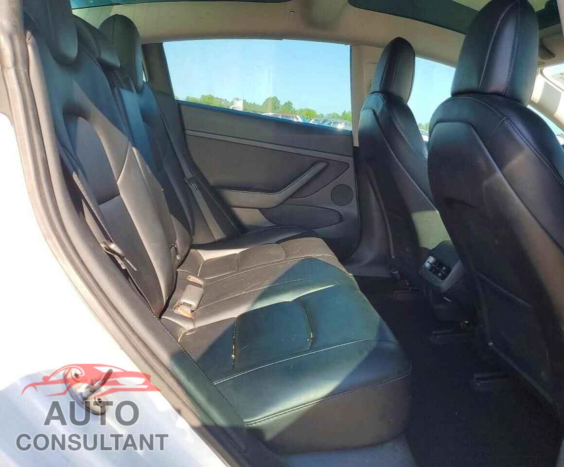 TESLA MODEL 3 2021 - 5YJ3E1EA3MF045401