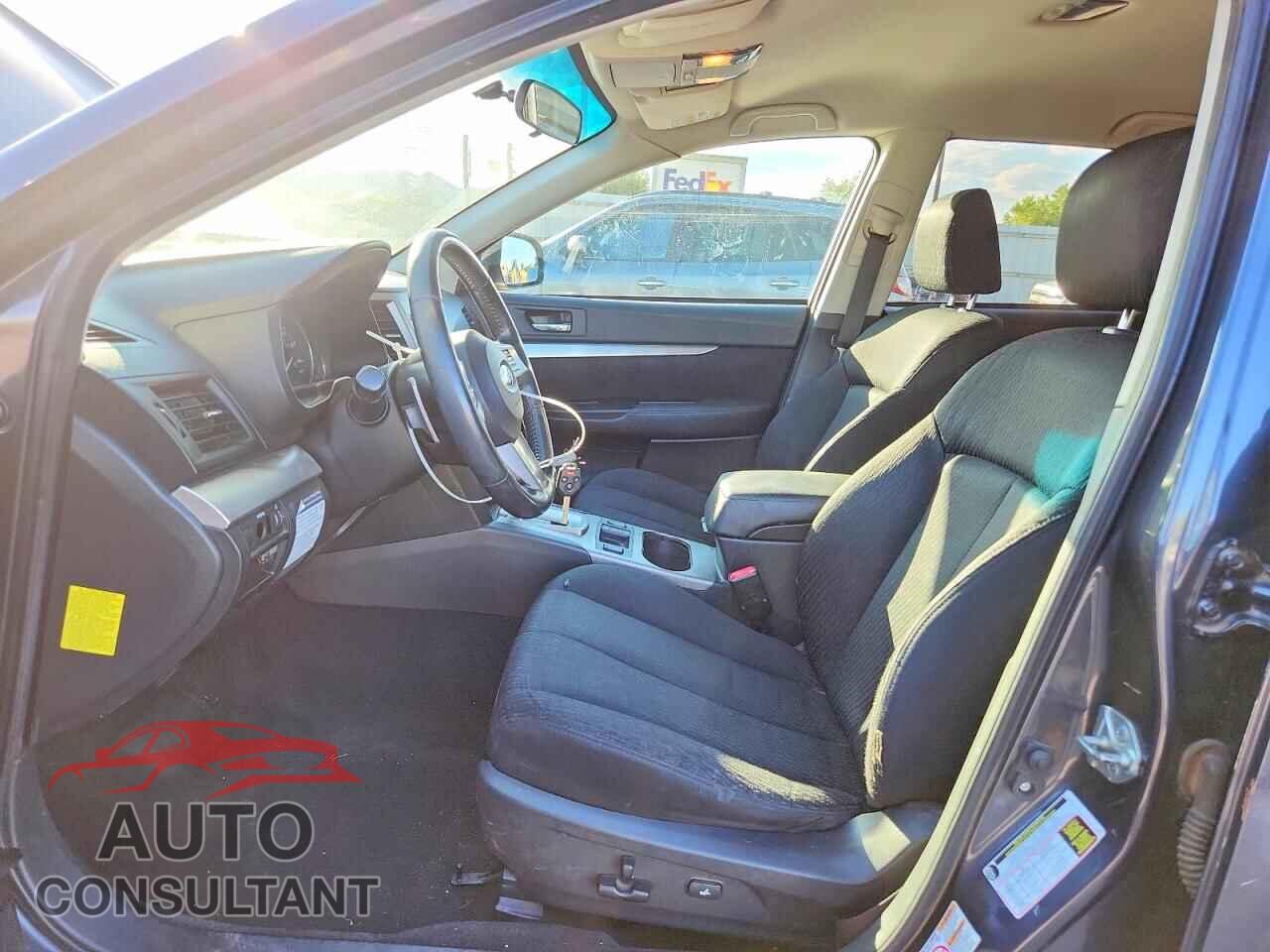 SUBARU OUTBACK 2011 - 4S4BRCCC2B3317636