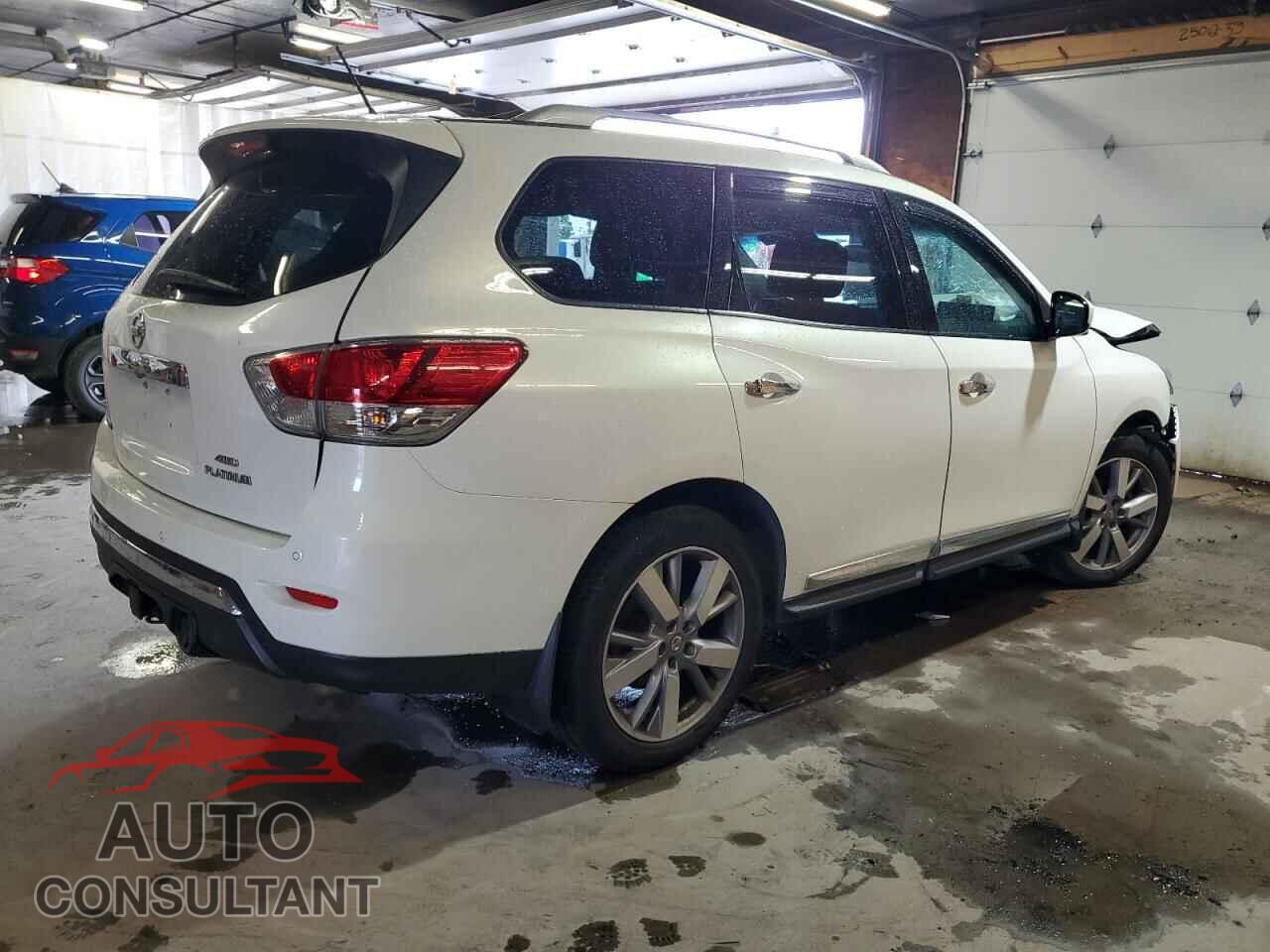 NISSAN PATHFINDER 2014 - 5N1AR2MMXEC601680