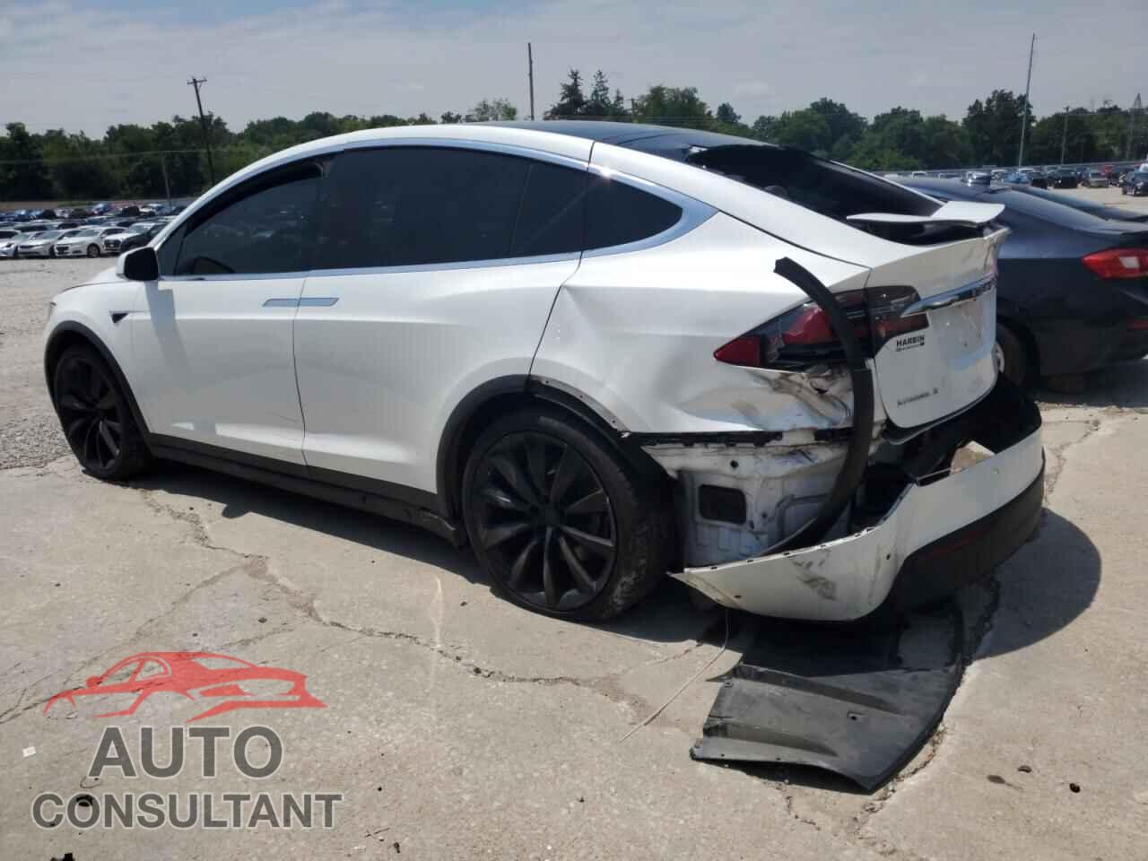 TESLA MODEL X 2017 - 5YJXCBE24HF044480
