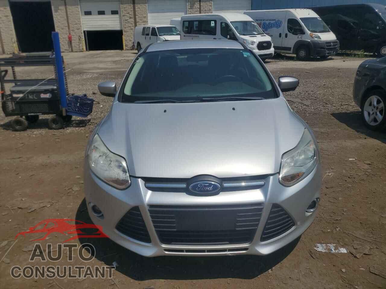 FORD FOCUS 2012 - 1FAHP3F2XCL272587