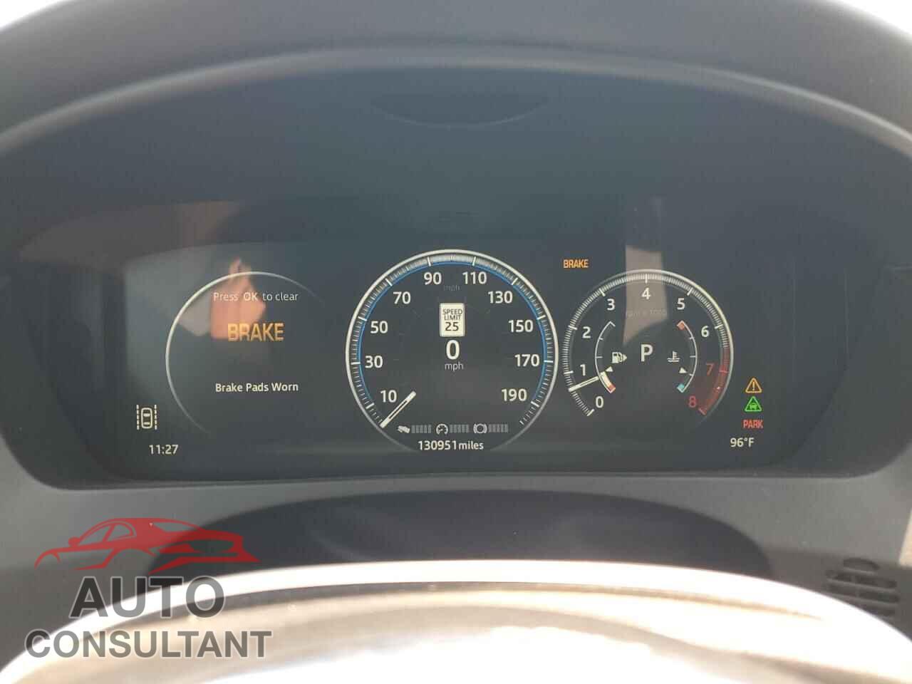 JAGUAR F-PACE 2017 - SADCM2BV4HA883911