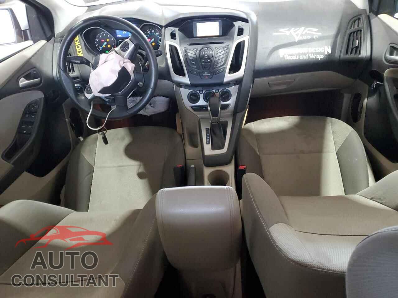 FORD FOCUS 2014 - 1FADP3K20EL134757