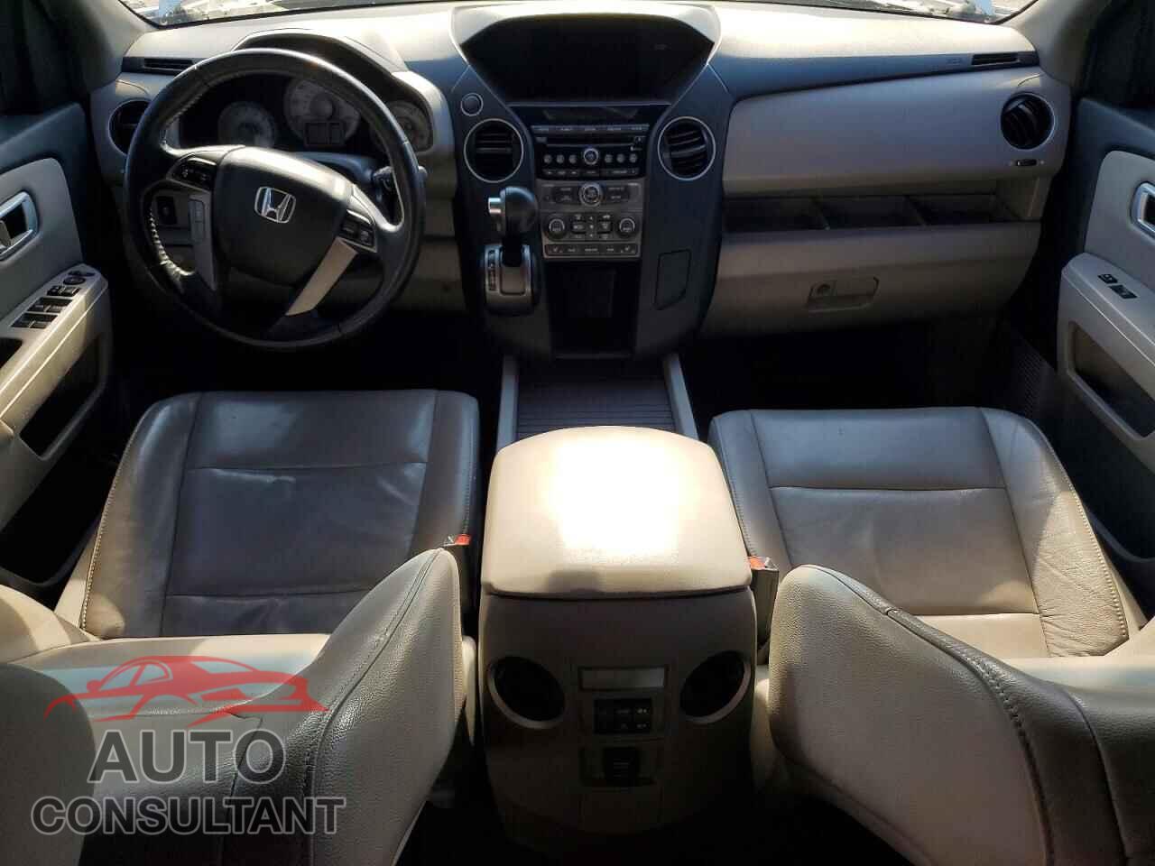 HONDA PILOT 2012 - 5FNYF3H50CB037851