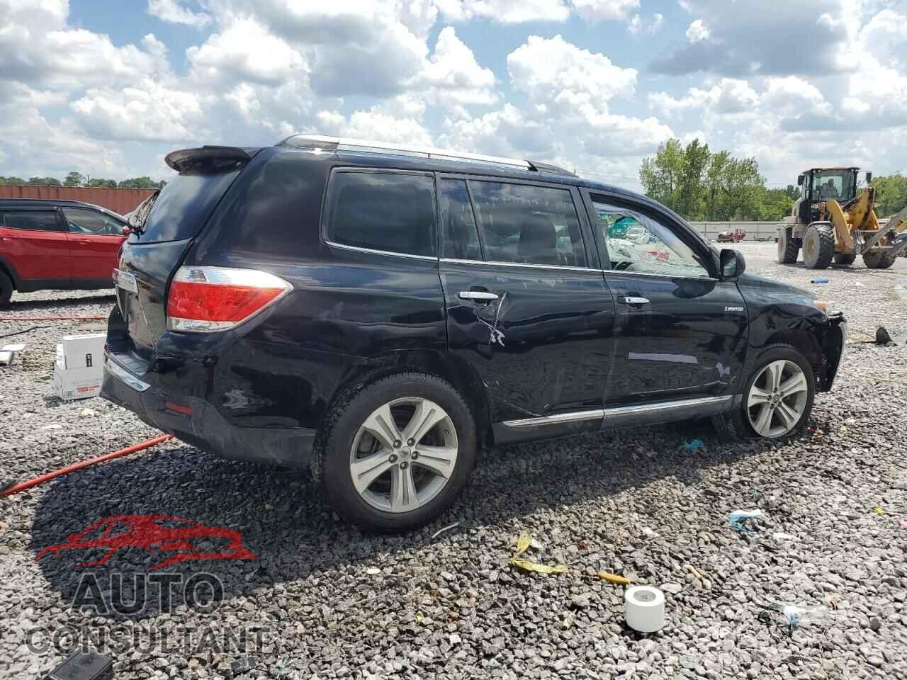 TOYOTA HIGHLANDER 2013 - 5TDYK3EH8DS103845