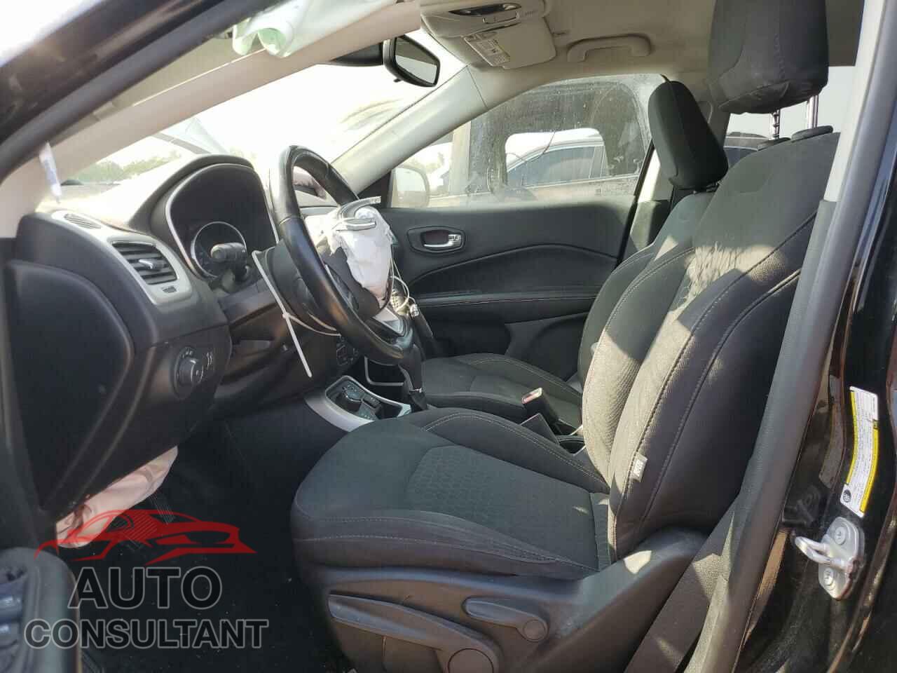 JEEP COMPASS 2019 - 3C4NJDAB0KT689196