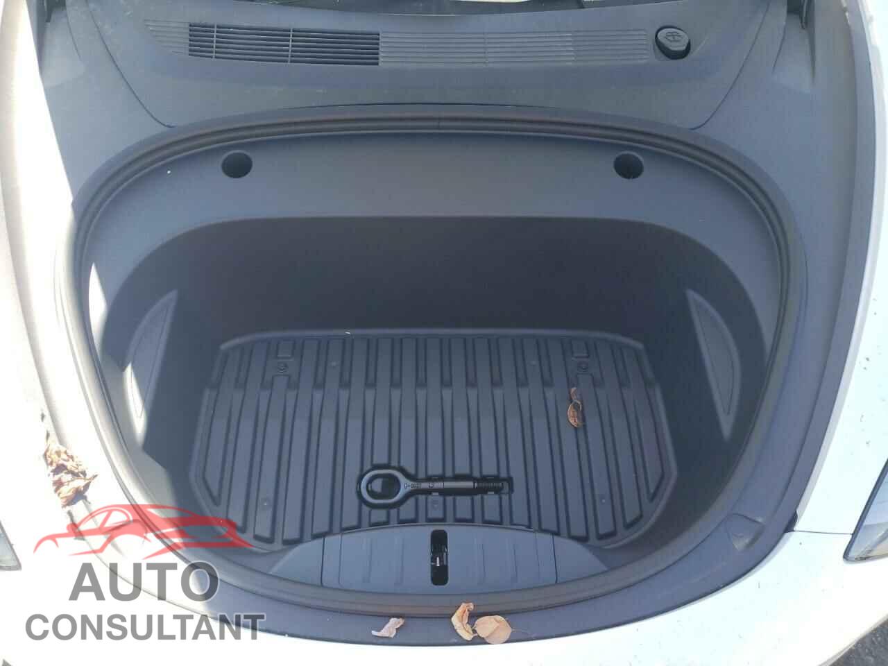 TESLA MODEL 3 2023 - 5YJ3E1EA2PF658470