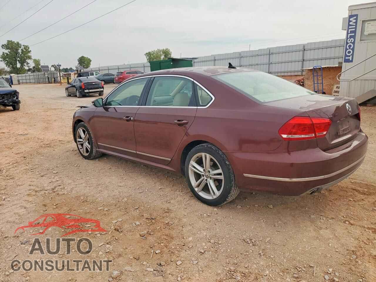 VOLKSWAGEN PASSAT 2012 - 1VWCN7A39CC083203