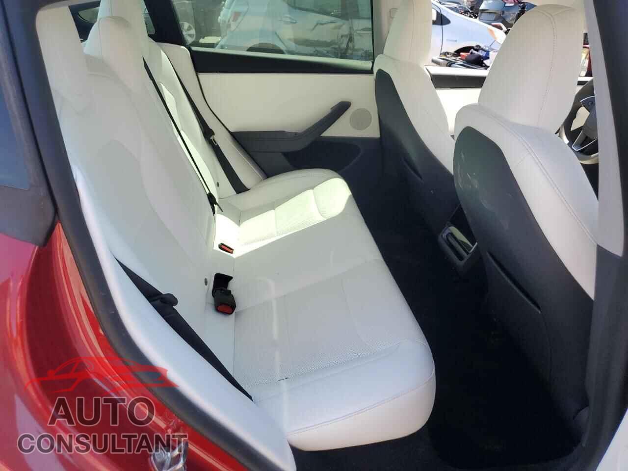 TESLA MODEL 3 2024 - 5YJ3E1EA1RF800374