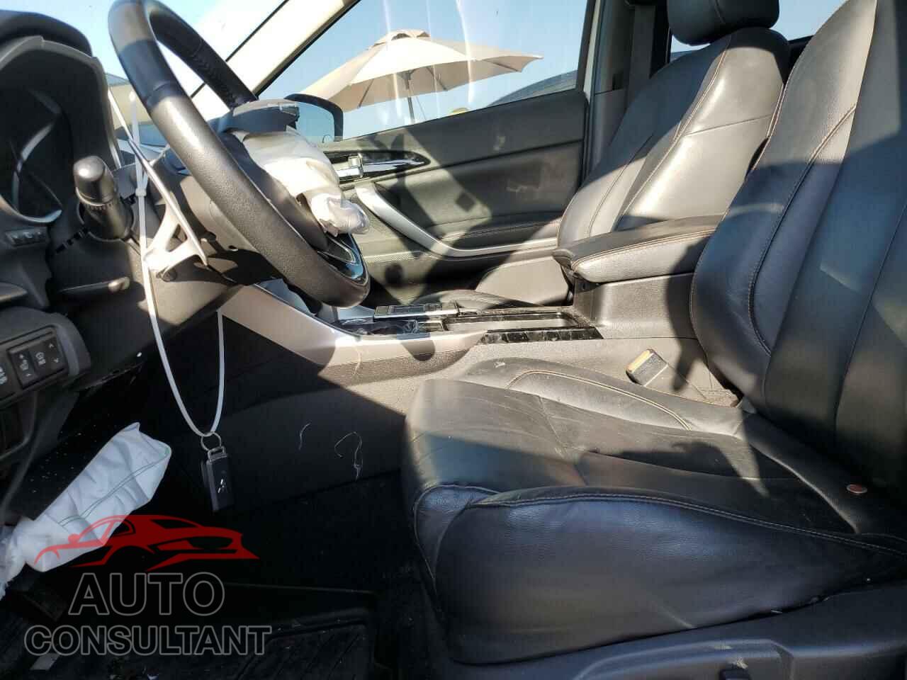 MITSUBISHI ECLIPSE 2018 - JA4AT5AA2JZ041527